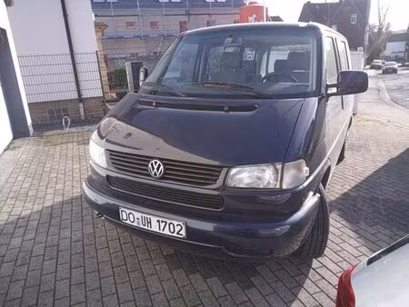Volkswagen Transporter T4 2.4 75