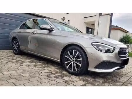 Mercedes-Benz Classe E E 200 2.0 197 Exclusive Edition 4Matic