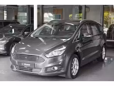 Ford S-Max 2.0 EcoBoost Titanium