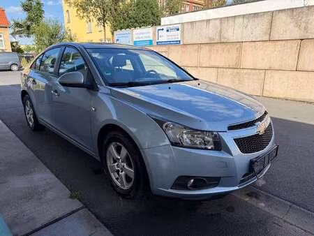 Chevrolet Cruze 1.6 113 LS