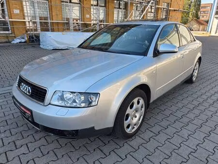 Audi A4 V6 2.4 170