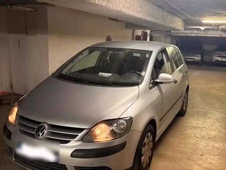 Volkswagen Golf 1.9 TDI 105