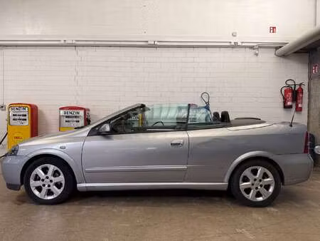 Opel Astra 1.8 125