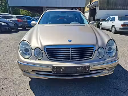 Mercedes-Benz Classe E E 200 Elegance