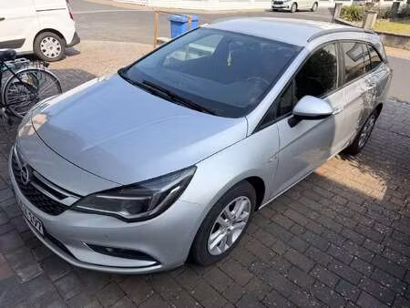 Opel Astra 1.6 CDTI 110 Edition