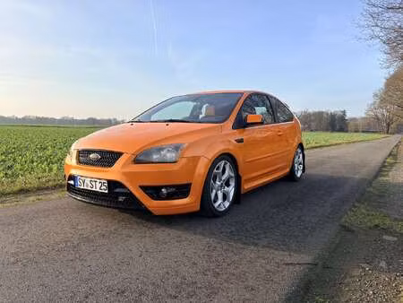 Ford Focus ST 2.5 225