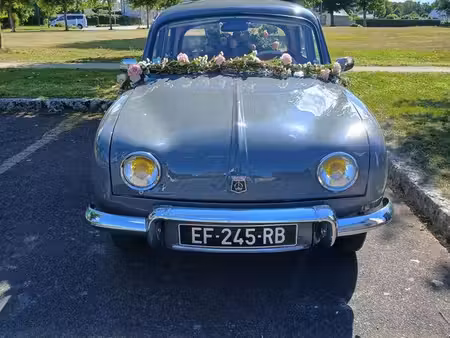 Renault Dauphine 