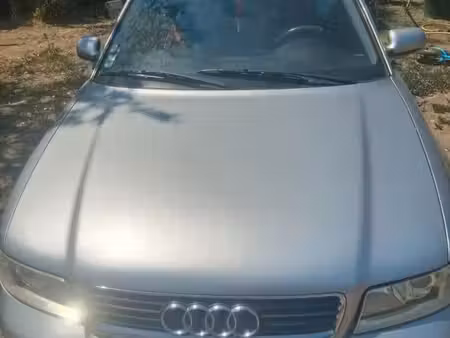 Audi A4 V6 2.5 TDI 155