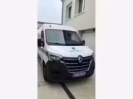 Renault Master 2.3 dCi 135