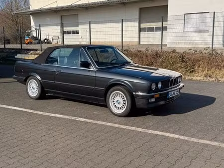 BMW Série 3 325i