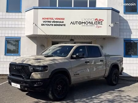 Dodge RAM 1500 V8 5.7