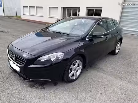 Volvo V40 D2 2.0 120