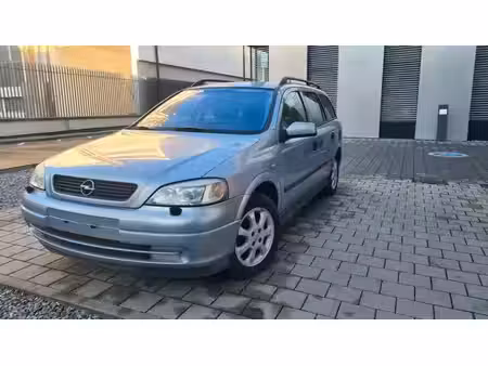 Opel Astra 1.6 Selection