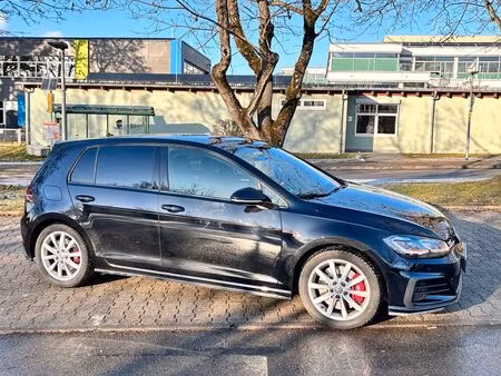 Volkswagen Golf GTI 2.0 245 Performance