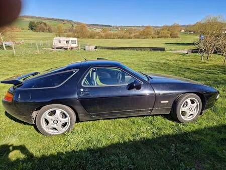 Porsche 928 GTS V8 5.4 350