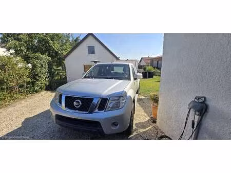 Nissan Navara King Cab 2.5 dCi 190 SE 4x4