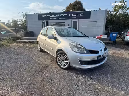 Renault Clio 1.5 dCi 105 Initiale