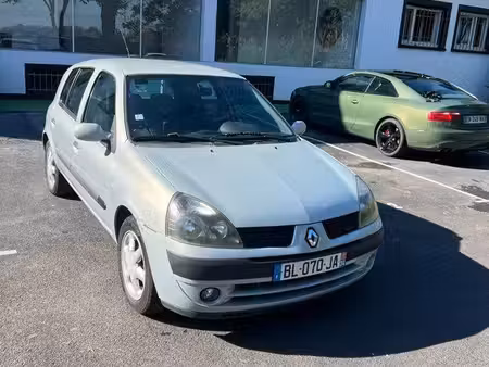 Renault Clio 1.2 75
