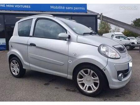 Microcar MGO 