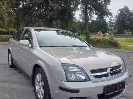 Opel Vectra 2.2 155 Edition