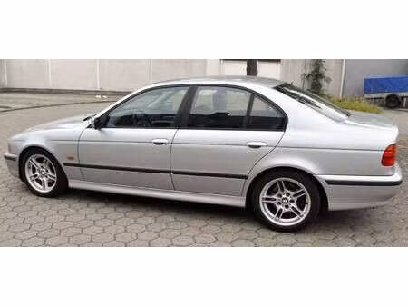 BMW Série 5 528i 2.8 193