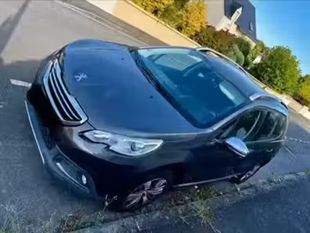 Peugeot 2008 1.2 VTi 82 Allure