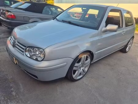 Volkswagen Golf VR6 2.0