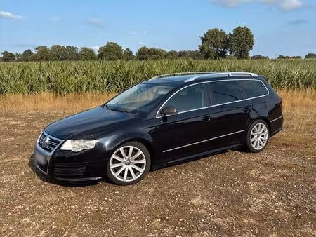 Volkswagen Passat R36 V6 3.6 FSI 300 4Motion