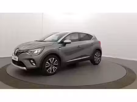 Renault Captur 1.3 160 Iconic