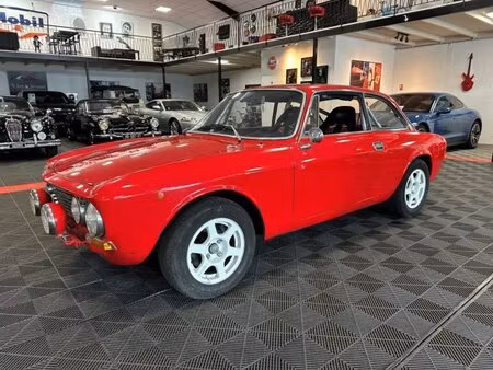 Alfa Romeo 2000 