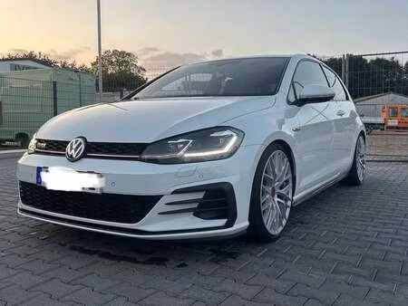 Volkswagen Golf GTI 2.0 TFSI 230