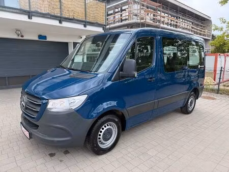 Mercedes-Benz Sprinter 211 2.0 114