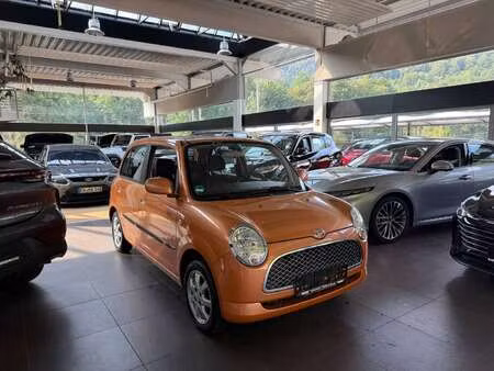 Daihatsu Trevis 1.0 58