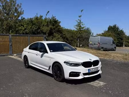 BMW Série 5 530e 2.0 252