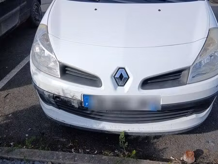 Renault Clio 1.4 98