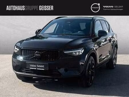 Volvo XC40 B3 2.0 163 Black Edition