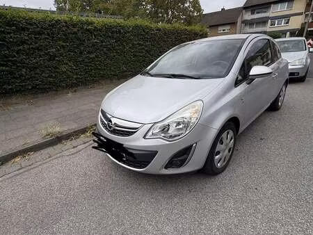 Opel Corsa 1.4 101 Satellite