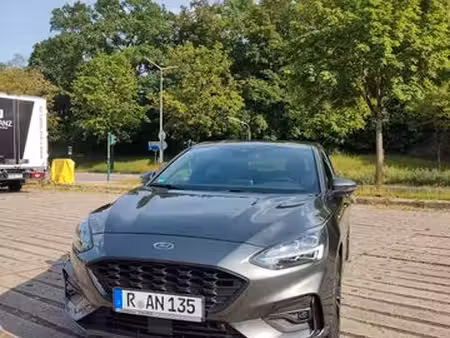 Ford Focus 1.5 EcoBoost 150 ST Line