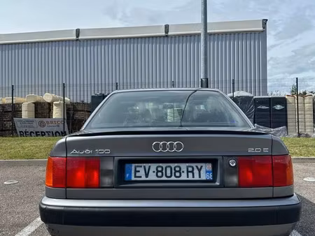 Audi 100 2.0
