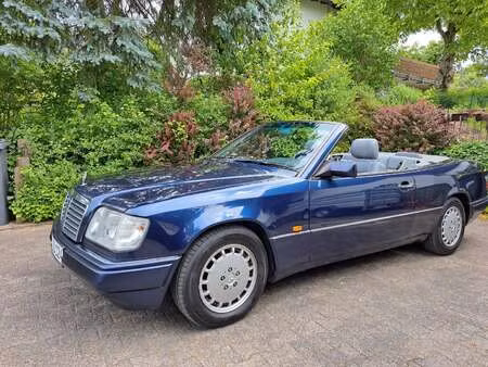 Mercedes-Benz Classe E E 200 136 Elegance