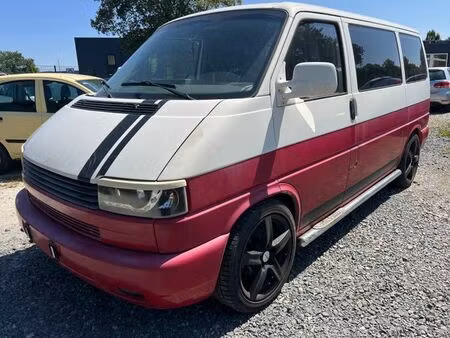 Volkswagen Transporter T4 2.5 TDI 88