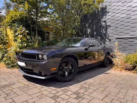 Dodge Challenger V6 3.5