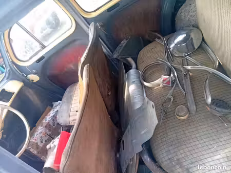 Renault R4 