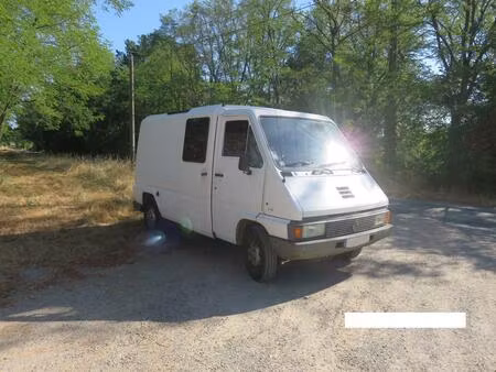 Renault Master 2.5