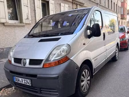 Renault Trafic 1.9 dCi 101 Confort