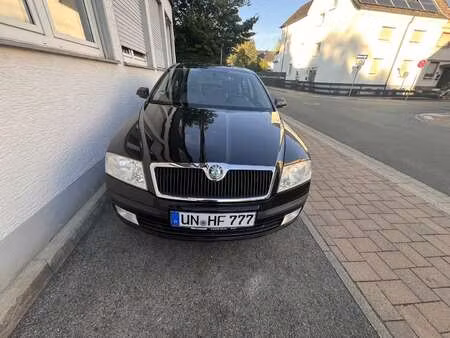 Škoda Octavia 1.6 102 Ambiente