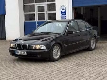 BMW Série 5 528i 2.8 193