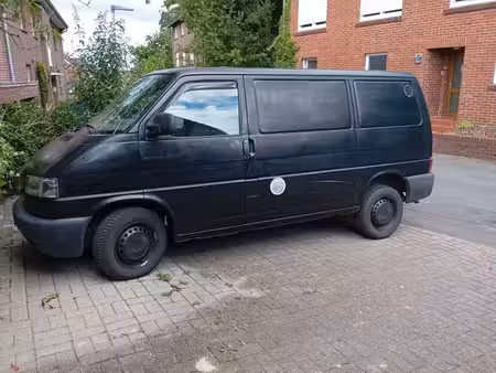 Volkswagen Transporter T4 2.5 TDI 88
