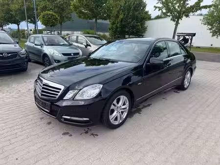 Mercedes-Benz Classe E E 200 Avantgarde