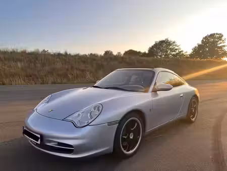 Porsche 911 3.6 320